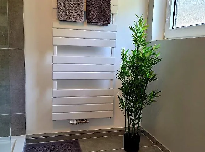 Ruhiges I 45 Qm I 5 Min Zur Whu 아파트