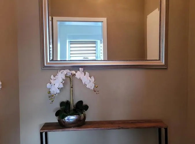 Ruhiges I 45 Qm I 5 Min Zur Whu 아파트 *